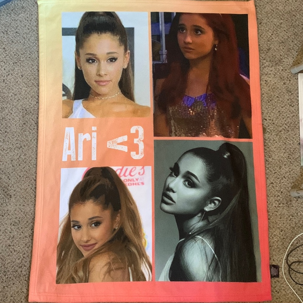Ariana Grande custom blanket